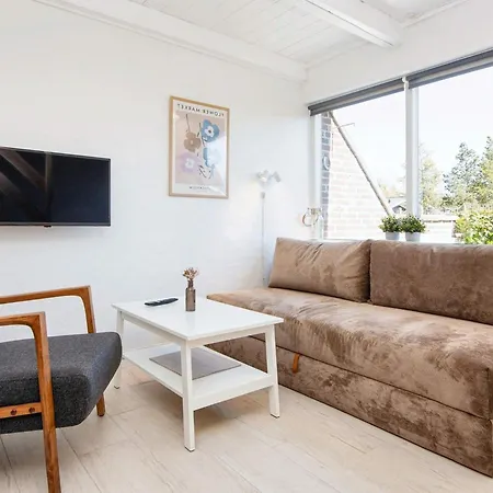 Romo Xv Romo Kirkeby